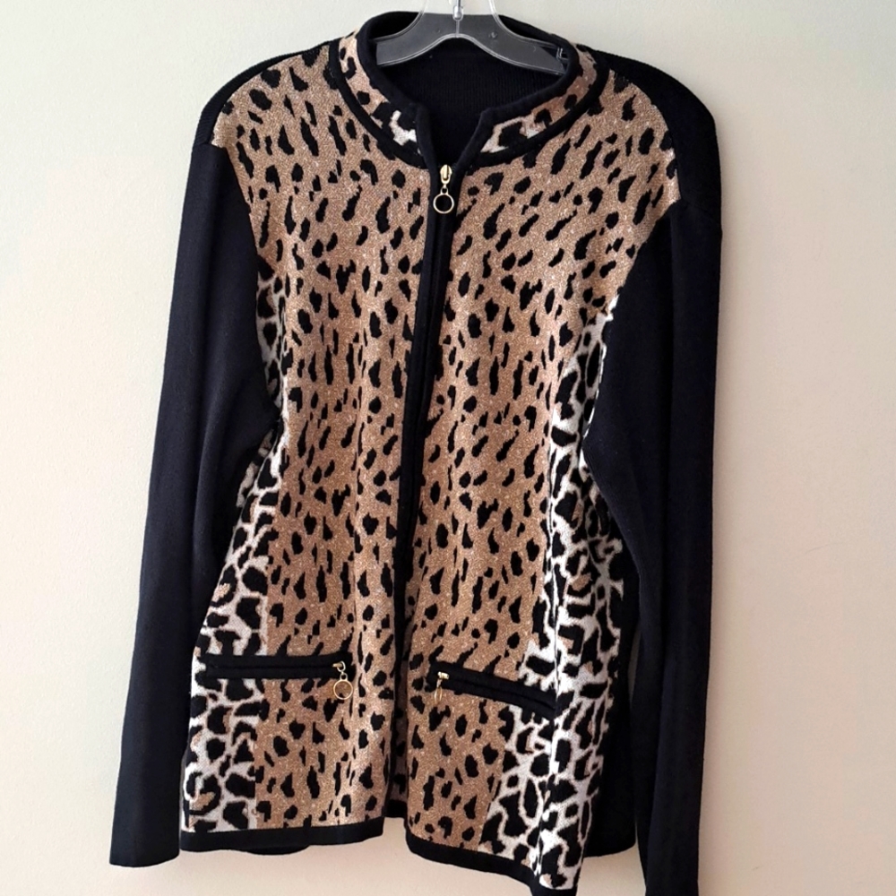Zipped cardigan